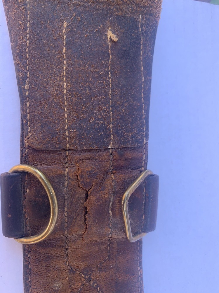 Old Leather Belt ww1 / 2 ?