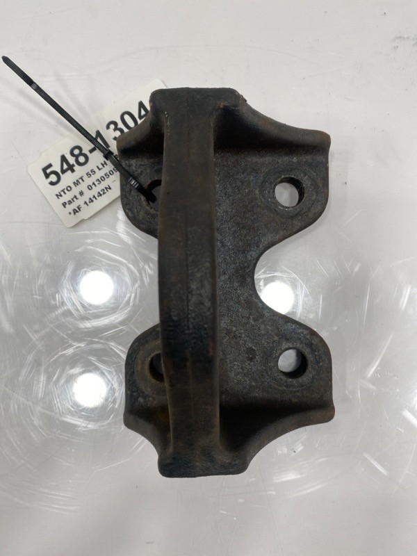 Freightliner MT55 Engine Mount 0130509000 (548-13041)