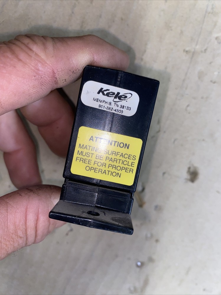 TECHNOLOGIES CURRENT OPERATED SWITCH SCS1.5A 1.5-250A 0.3A 135VAC/DC