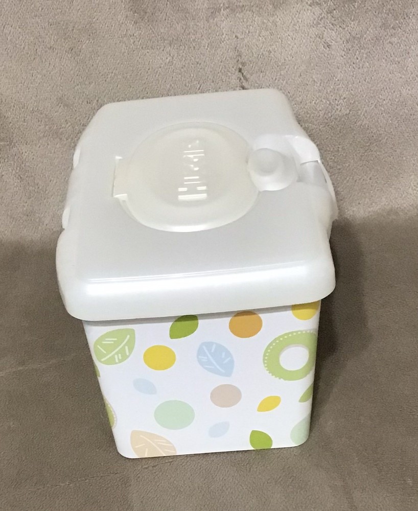 Huggies Empty Wipe Container Pop Top Leaves And Circle Design Refillable