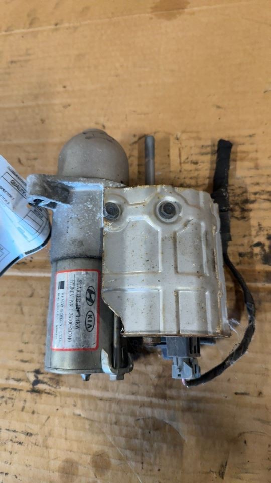 GENESIS 2011 Fuse Box Cabin 6795
