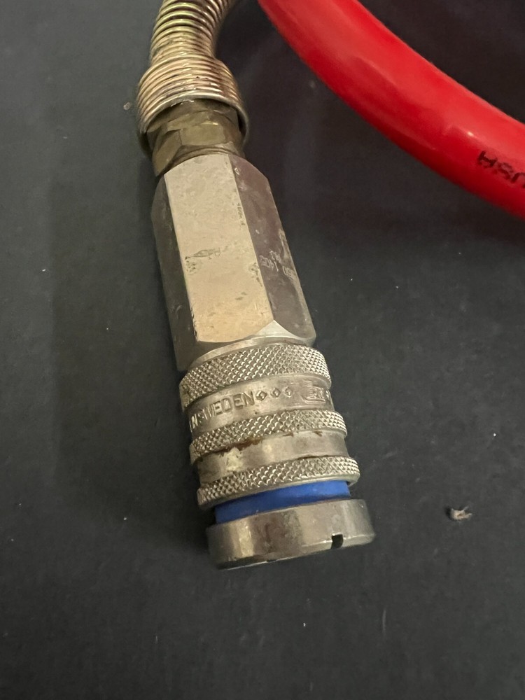 Spray Paint Hose 12' with Quick Disconnects