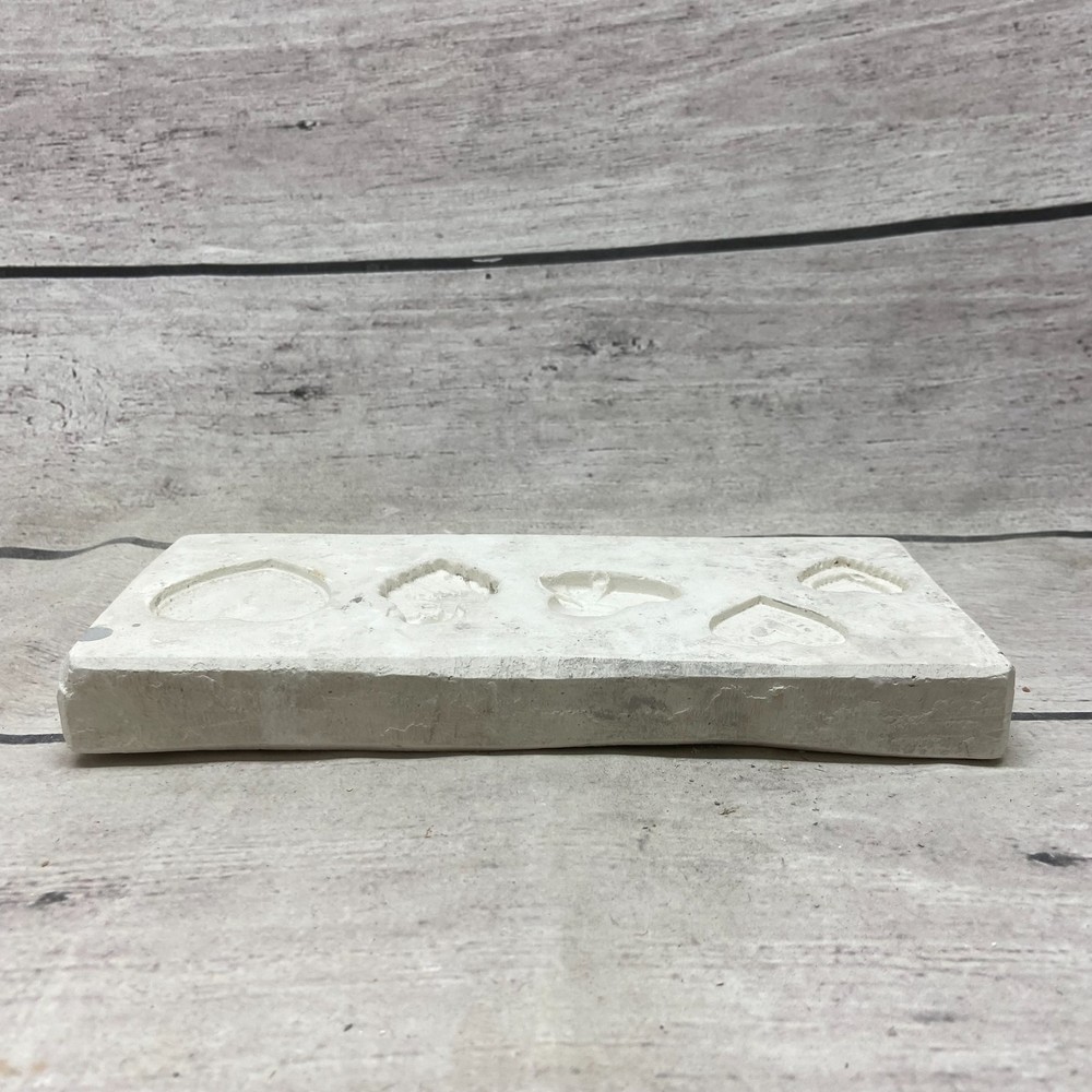 Unbranded Ceramic Open Casting Mold Heart-Shaped Valentine Designs