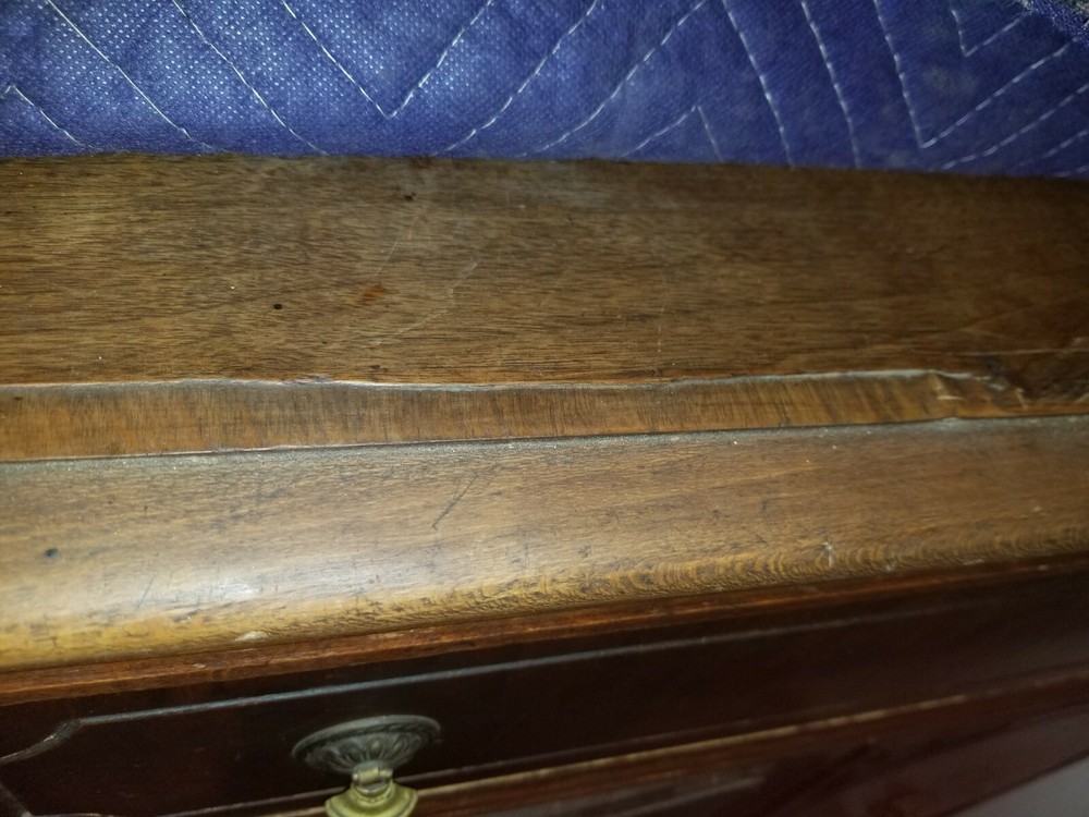 Vintage Traditional Buffet Sideboard With Ball Feet