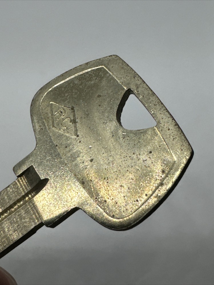 1 01007RC SARGENT KEY Key Blank