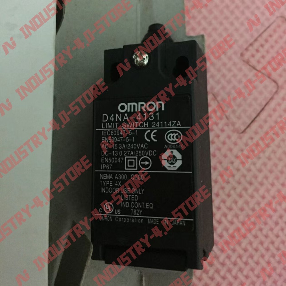 New Omron D4N-4131 Limit Switch