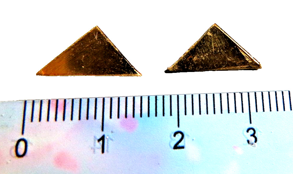 Pure Gold Pyramid 0.4 Grams 24k