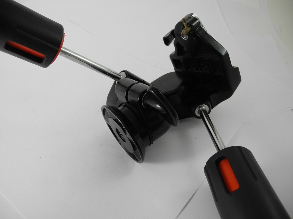 PROMASTER QUICK RELEASE DOUBLE SWIVEL HEAD NICE NEEDS QUICK PLATE