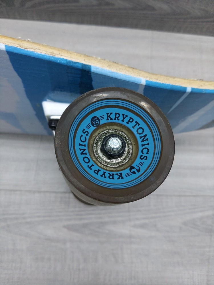 Vintage 32" Graphic Mini Longboard, White Combo Skateboard.