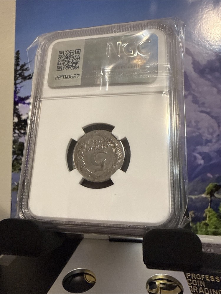 1937 Spain 5c - GENUINE NGC VERIFIED