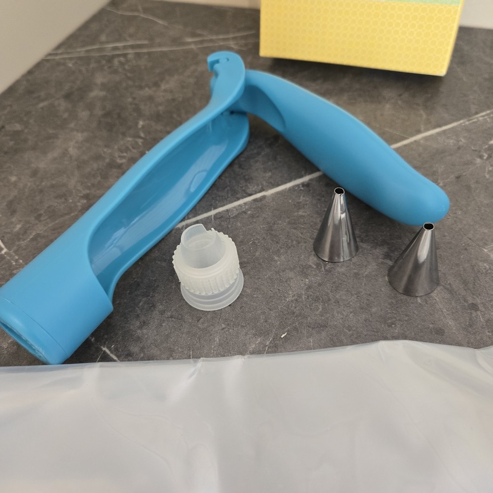 Nordic Ware Cake Decorating Pen Set