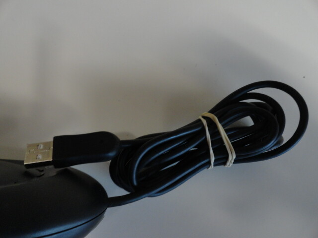 ZZ10: Microsoft Wireless Optical Desktop USB 3.1 Receiver