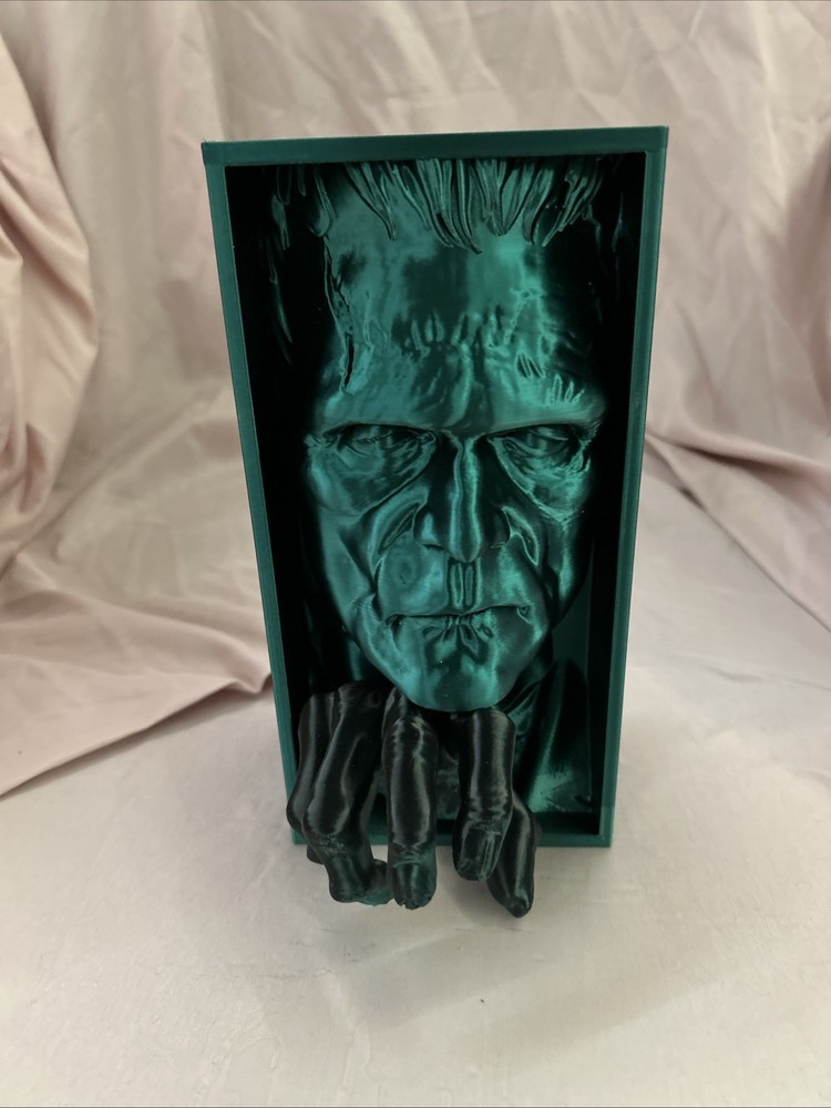 Frankenstein Book Nook 3d