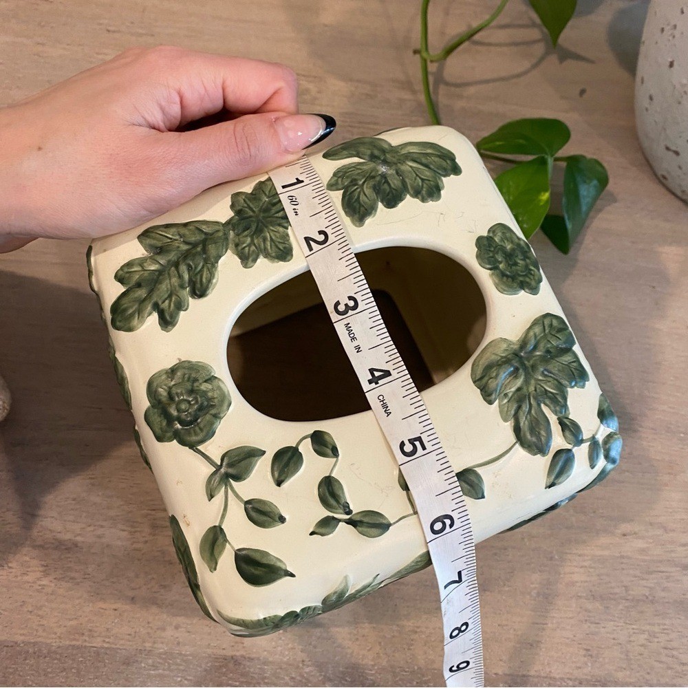 Tropical Beach Green Tissue Box