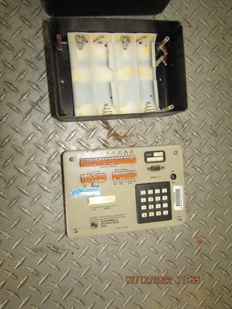 CAMPBELL SCIENTIFIC CR21 MICROLOGGER