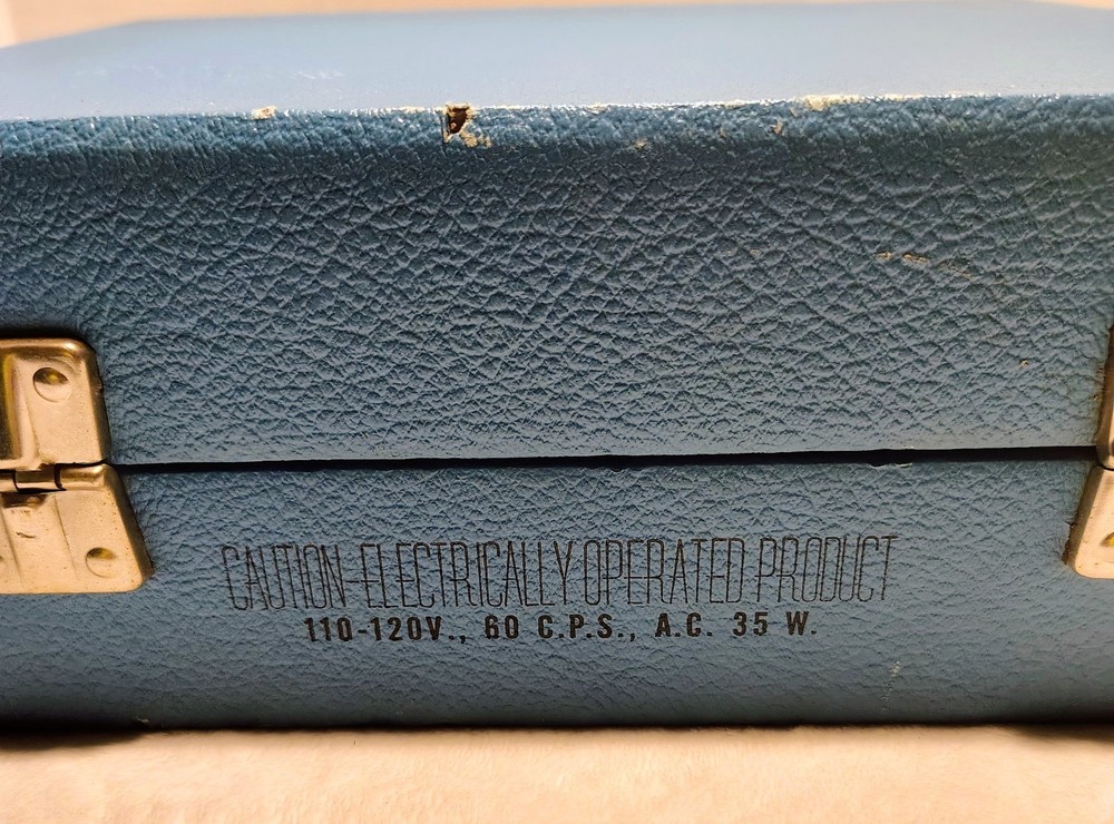 Vintage Imperial Party-Time Solid State Model 100 Portable Record Player 33/45