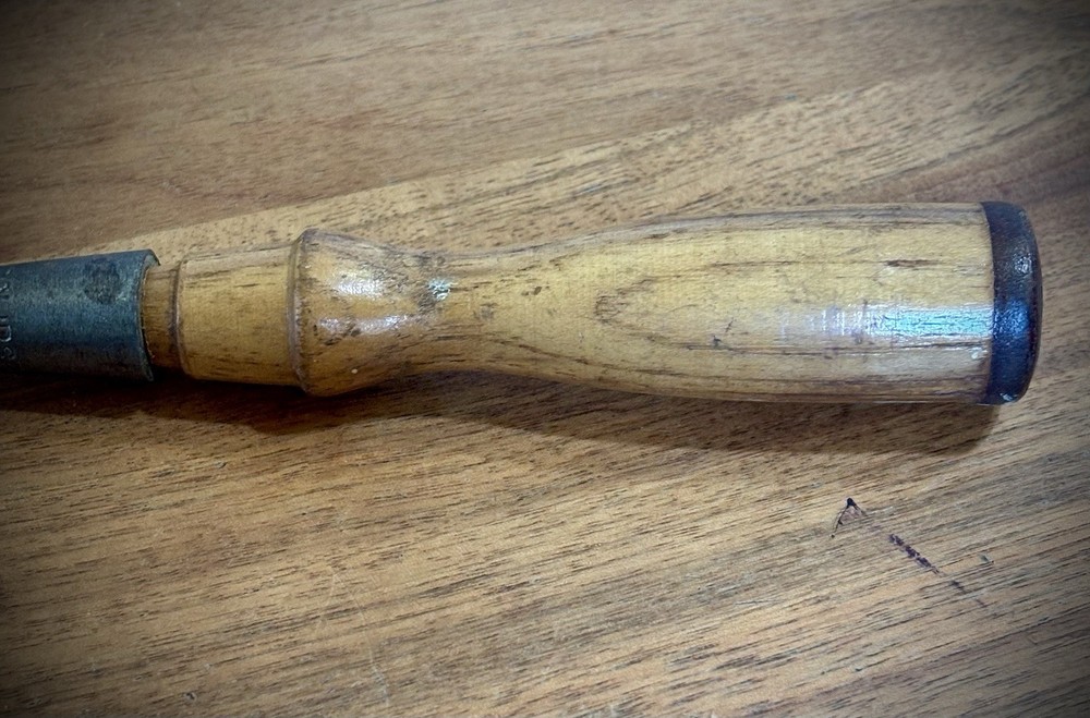 Antique Eclipse (British) 1/4” Socket Chisel