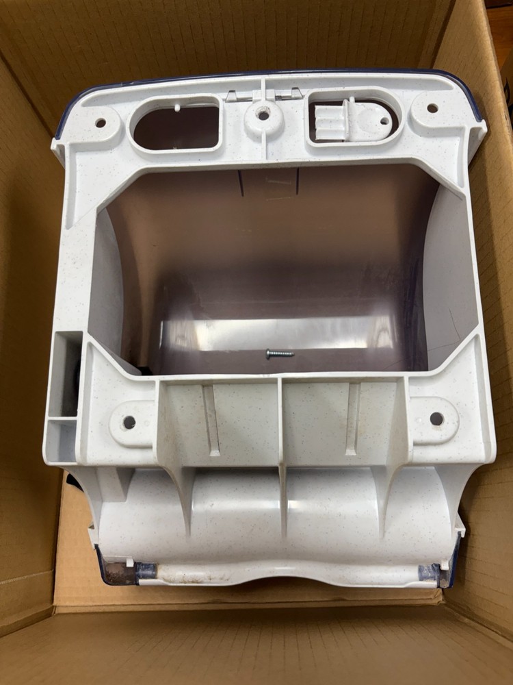 san jamar paper towel dispenser