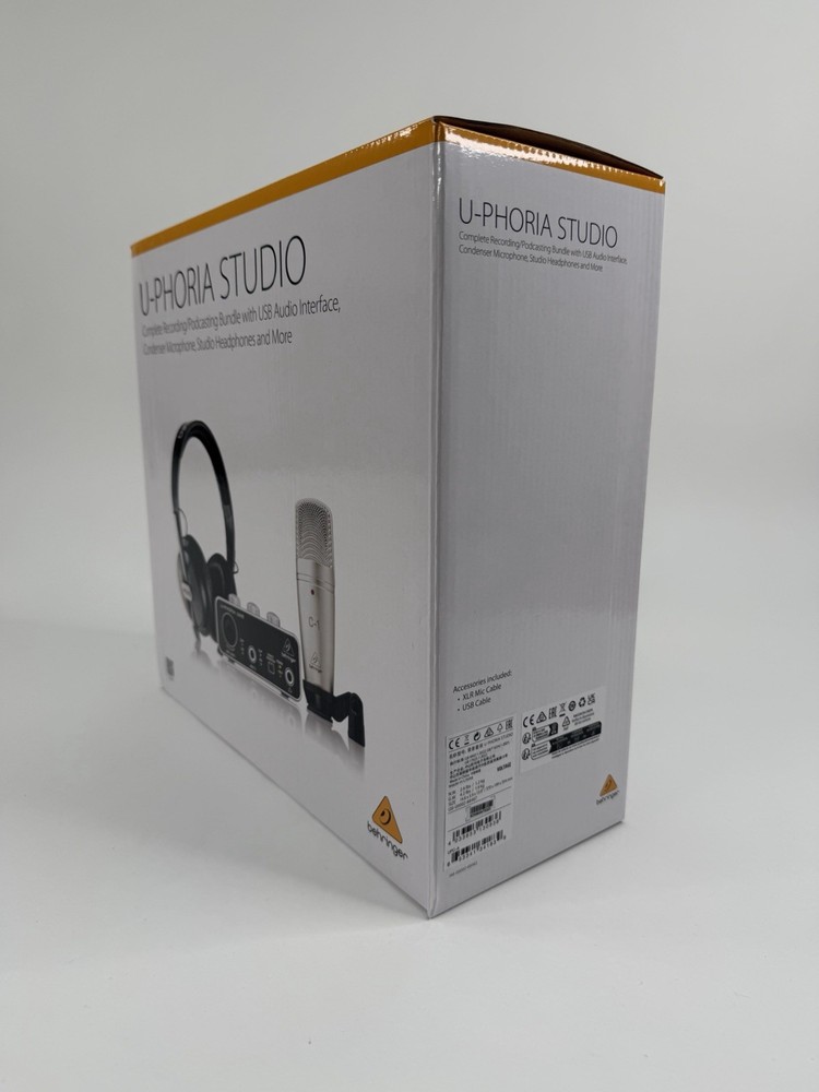 Behringer U-Phoria Studio Recording/Podcasting Bundle