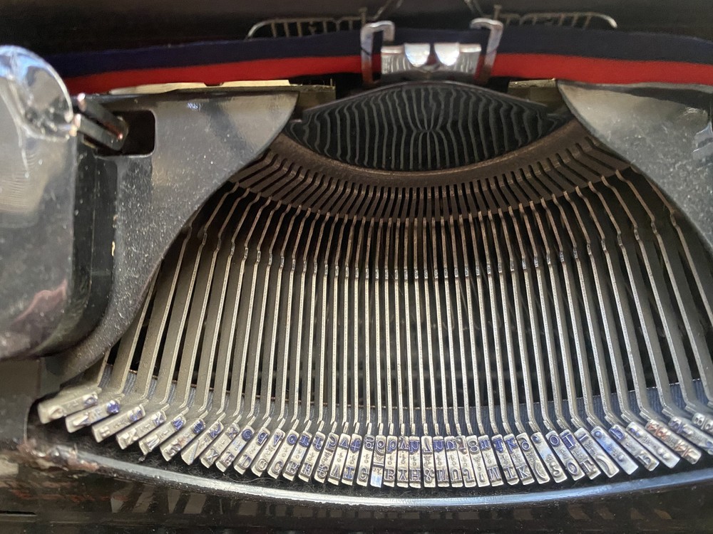 RAREST UK Hermes 2000 Variant Almost NEVER Available - Junior Empire Typewriter