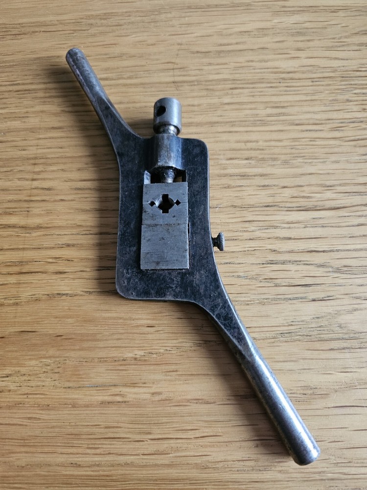 Vintage Screw Threading Plate