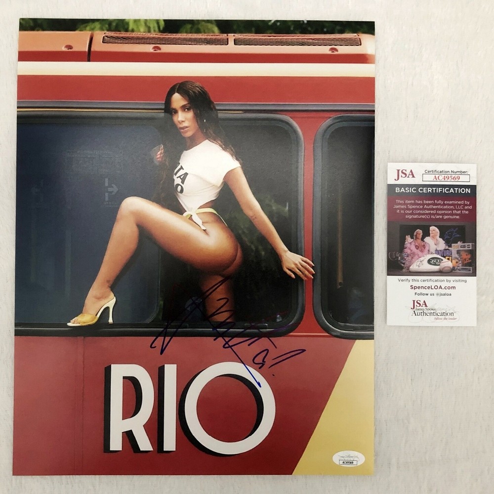 Anitta Signed 11x14 Photo JSA COA