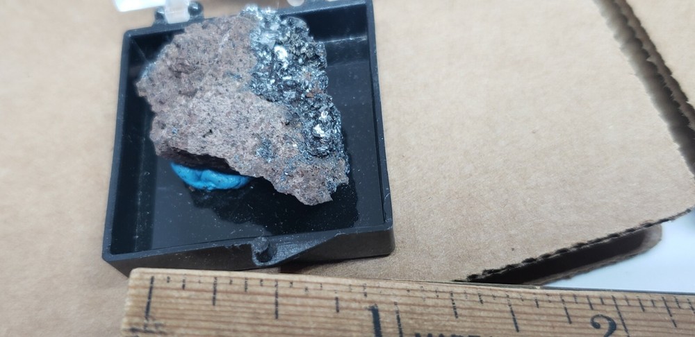 Beautiful Ramsdellite Thumbnail specimen