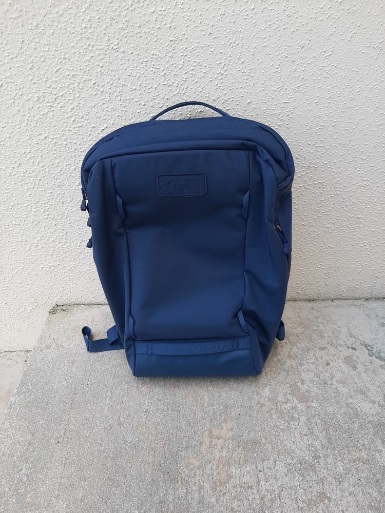 Yeti Crossroads 22 Backpack