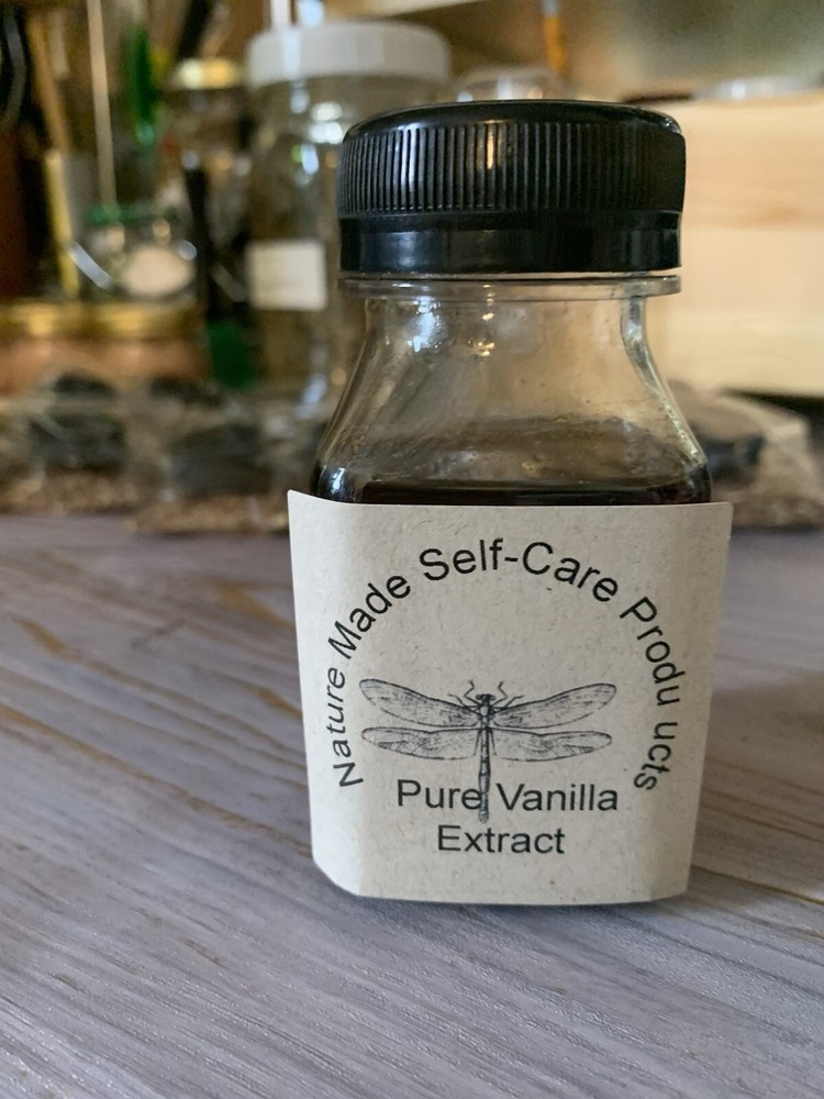 Pure vanilla extract, age 2+ years