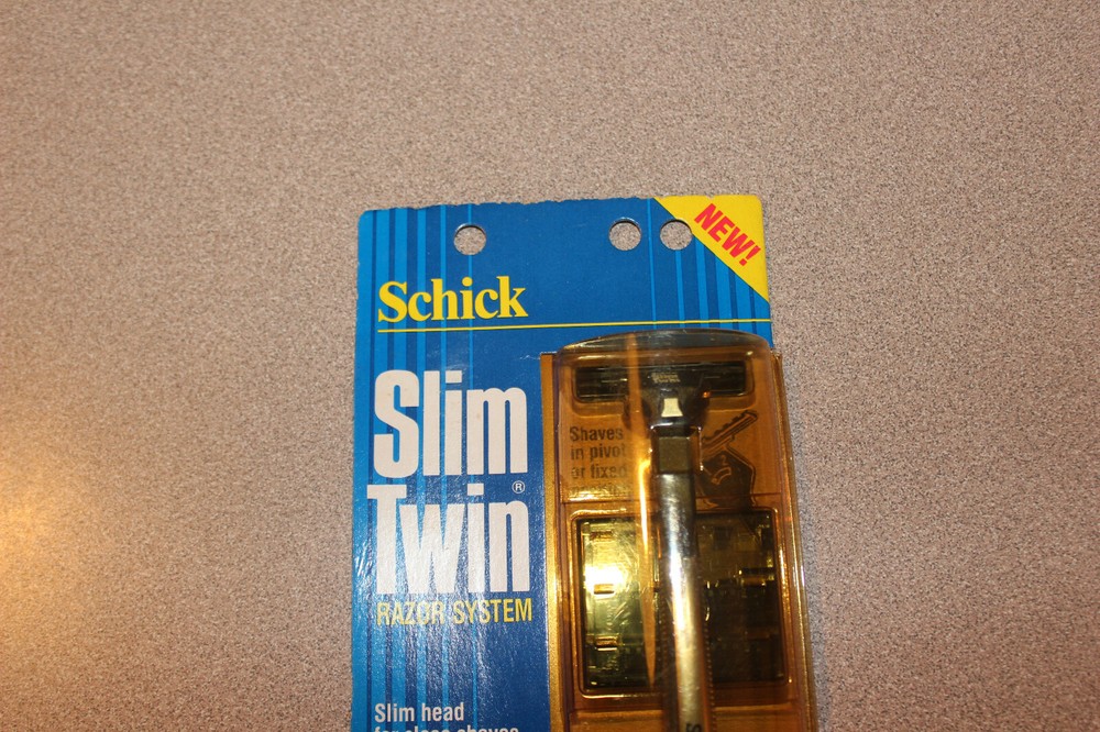 Vintage NOS Schick Slim Twin Plus Razor System