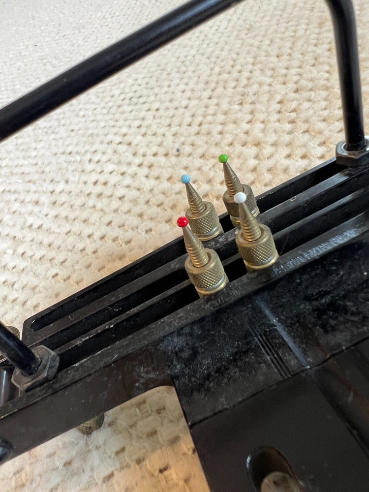 Cobra Dovetail Sight with 4 Pins