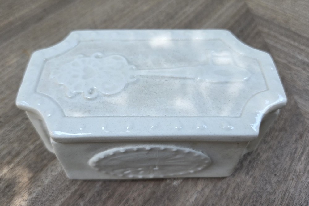 Jonathan Adler Ceramic Key Box