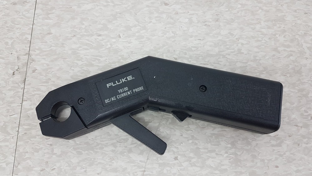 Fluke Y8100 DC/AC Current Probe