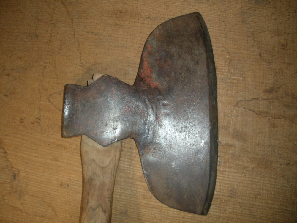 Vintage SIMMONS SUPERIOR Hewing Broad Axe / 12" Bit