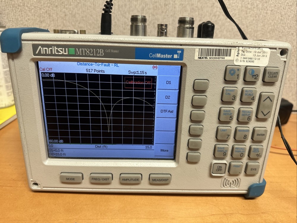 Anritsu MT8212B Many Options (Spectrum Analyzer, Cable/Antenna Analyzer)