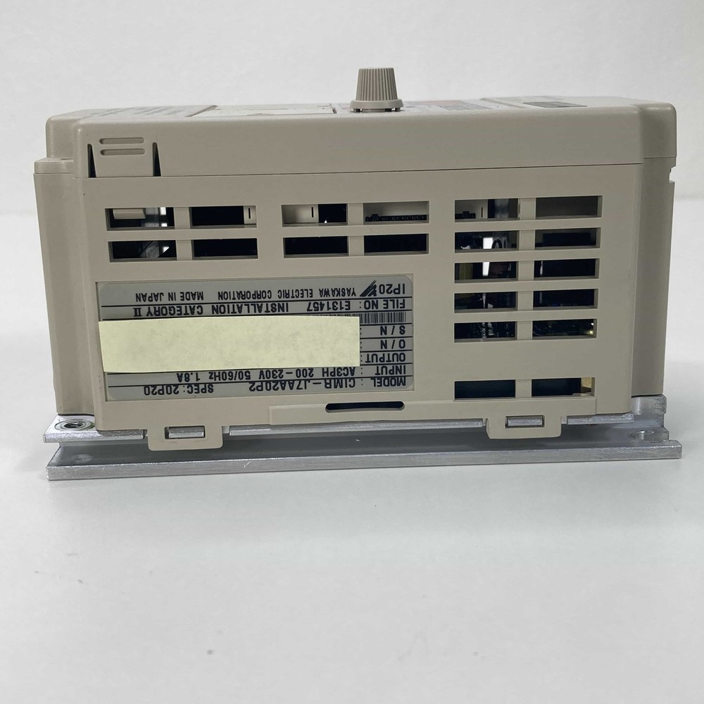 YASUKAWA CIMR-J7AA20P2 used