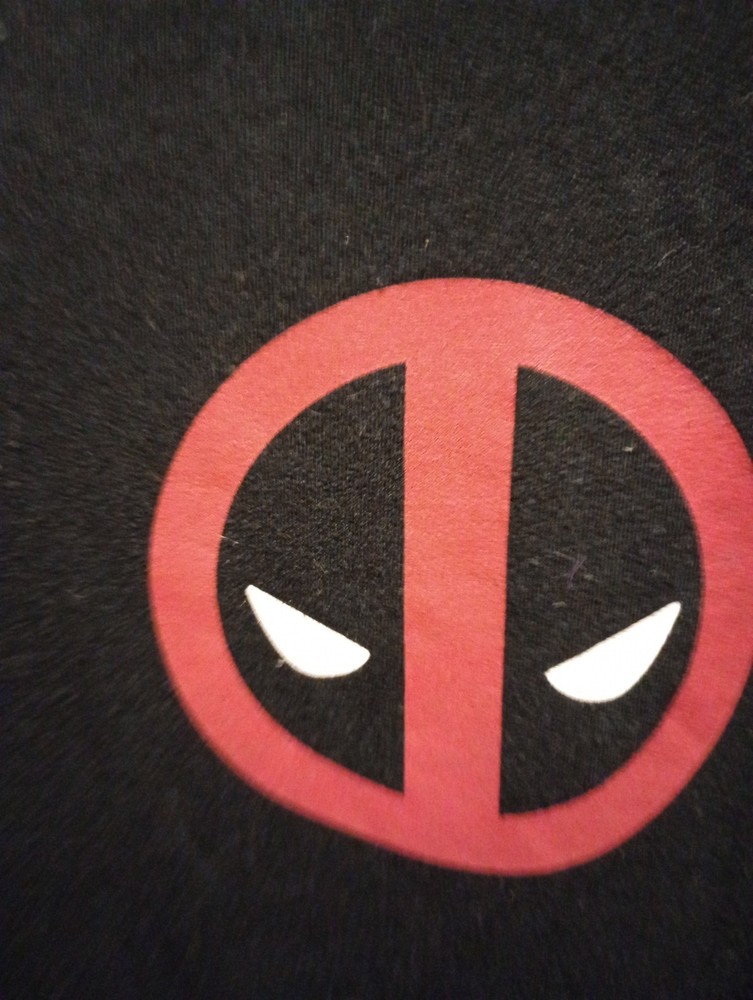 Mens Jacket + Hat Set / Deadpool Baseball Style Jacket (med) + Snapback Hat(Med)