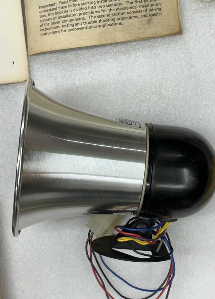 keyless Auto Alarm SILVER BULLET Universal Security System - NOS from 1980