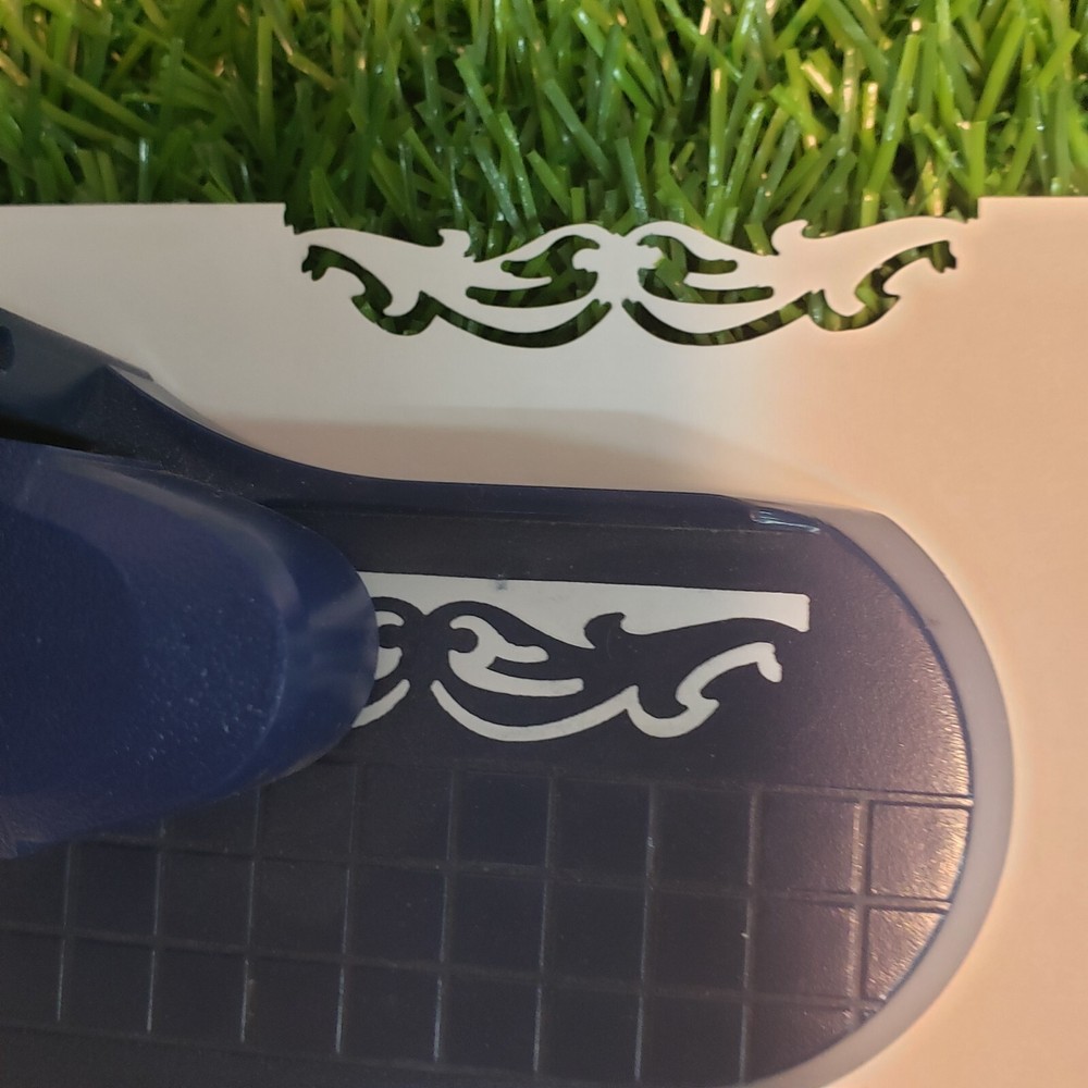 3 Fiskars BORDER PUNCHES - See pics