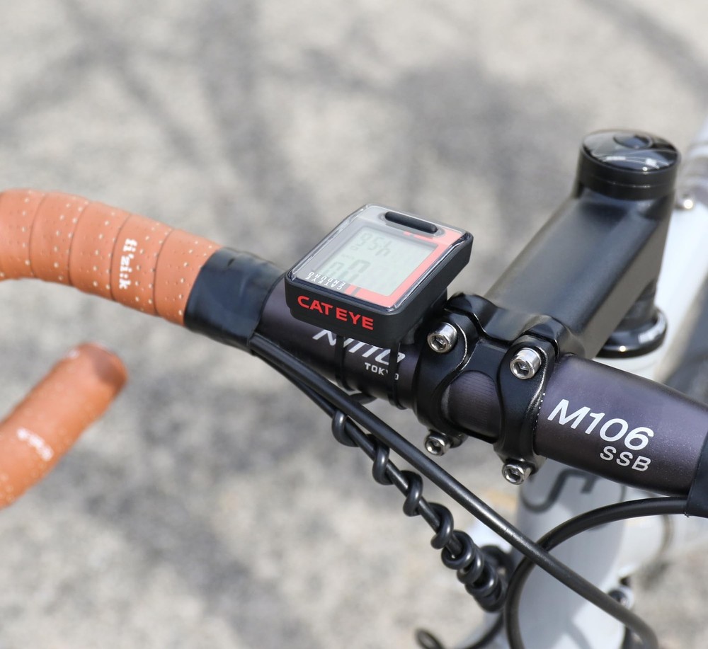 CATEYE Wired Bike Computer – Entry-Level Speedometer and Odometer, Perfect