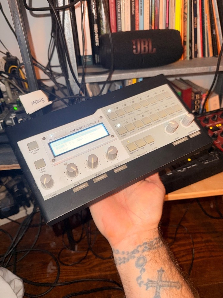 access virus snow desktop synthesizer custom black trim