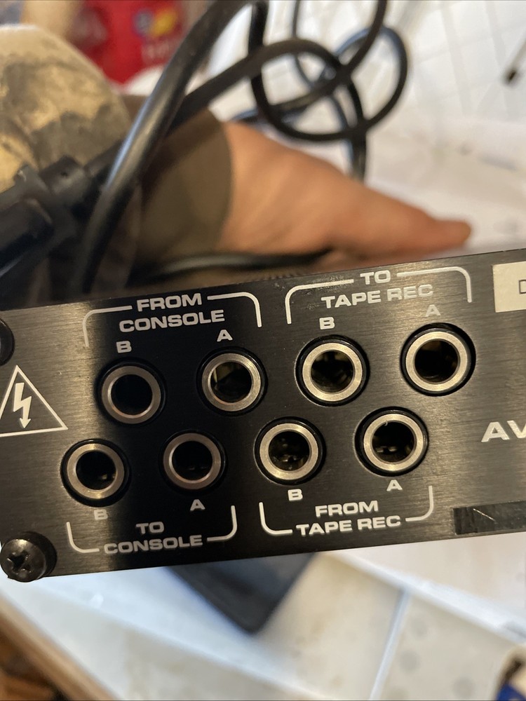 DBX 140x Type 11 Noise Reduction