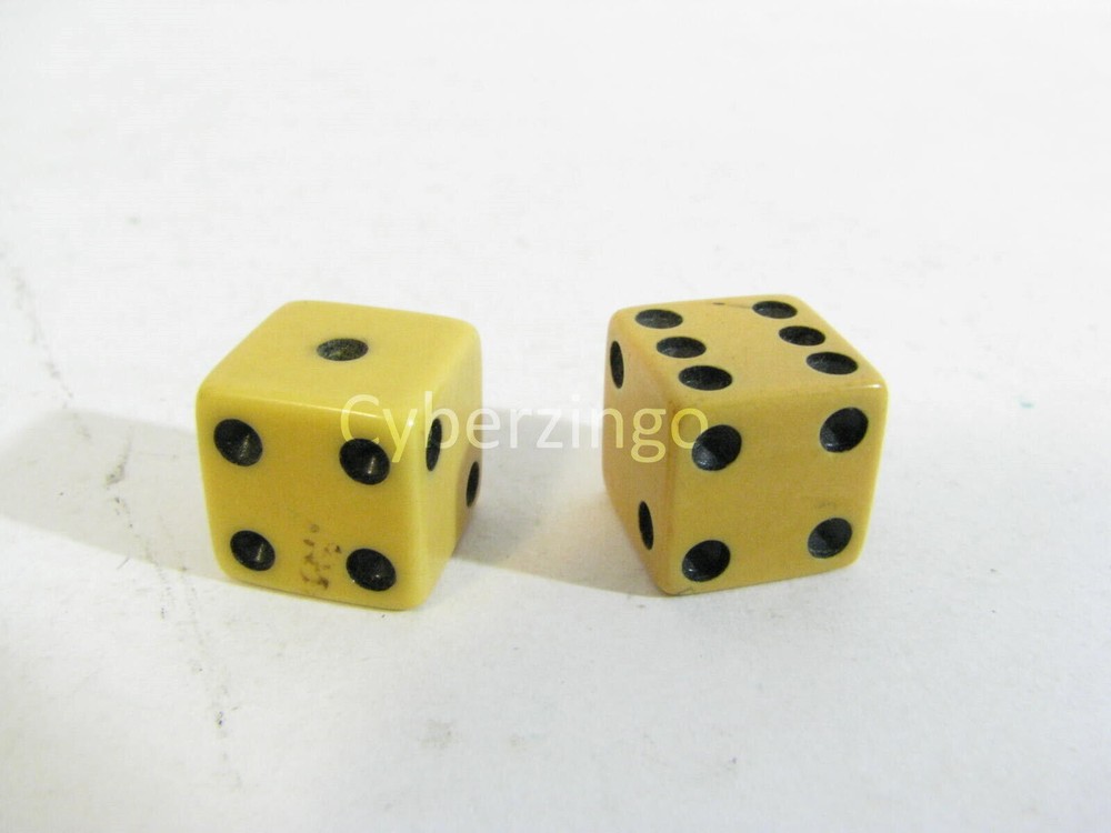 Standard Game Replacement Aged Tan Dice Vintage