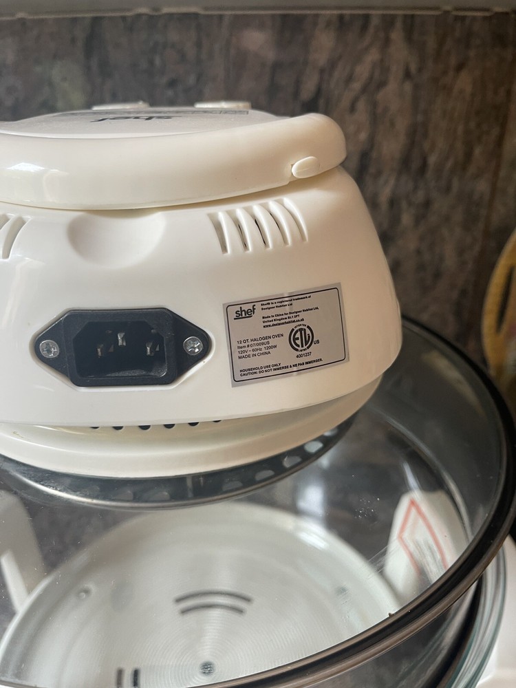 Shef Counter Top 12-Quart Size Halogen Oven,1200W,complete Set, Preowned