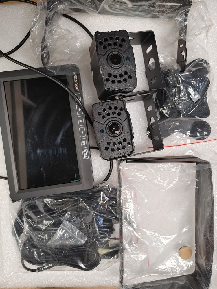 WIRELESS BACKUP CAMERA SYSTEM USER MANUAL( Open BOX )