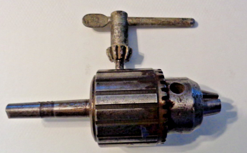 JACOBS 6A : 0 - 1/2" Drill Chuck w/ Chuck Key. 33 Taper.