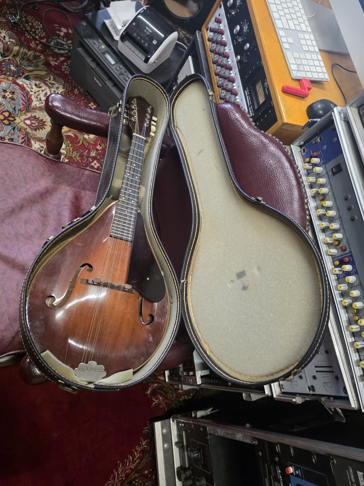 Martin 2-15 Mandolin 1950s - Sunburst