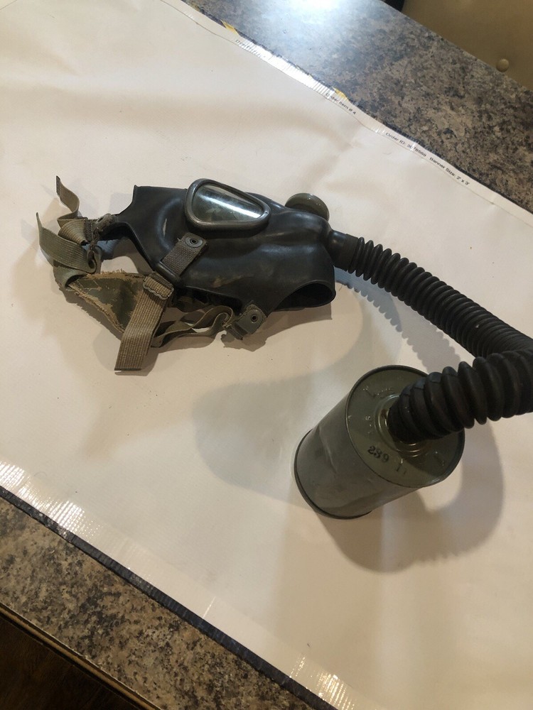 US M10A1-Army Gas Mask