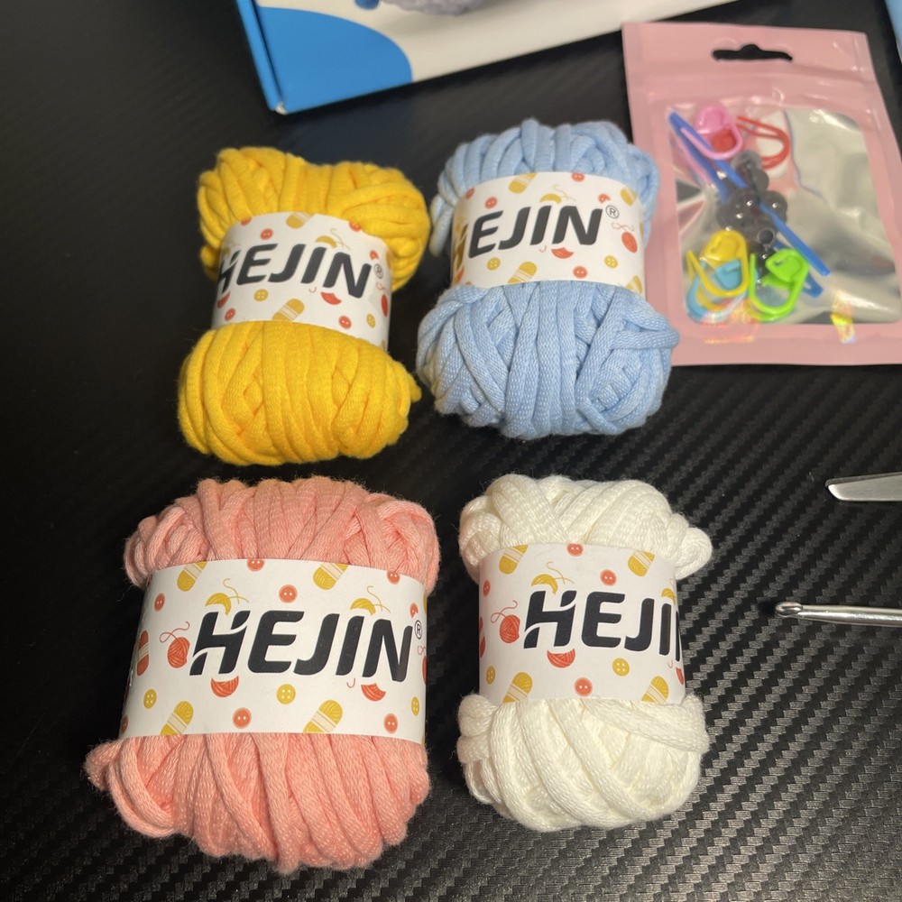 Little Whales Beginners Crochet Kit Material Pack Complete New