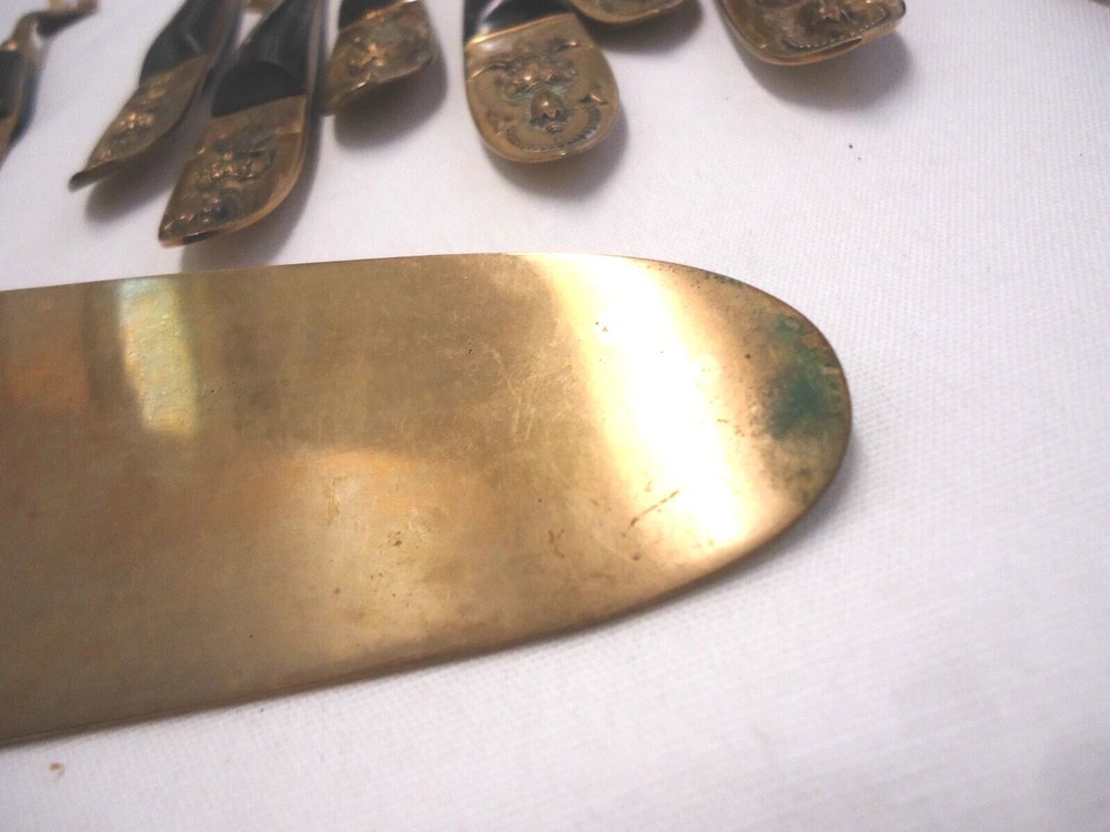 BRASS BRONZE FLATWARE 16-PIECES